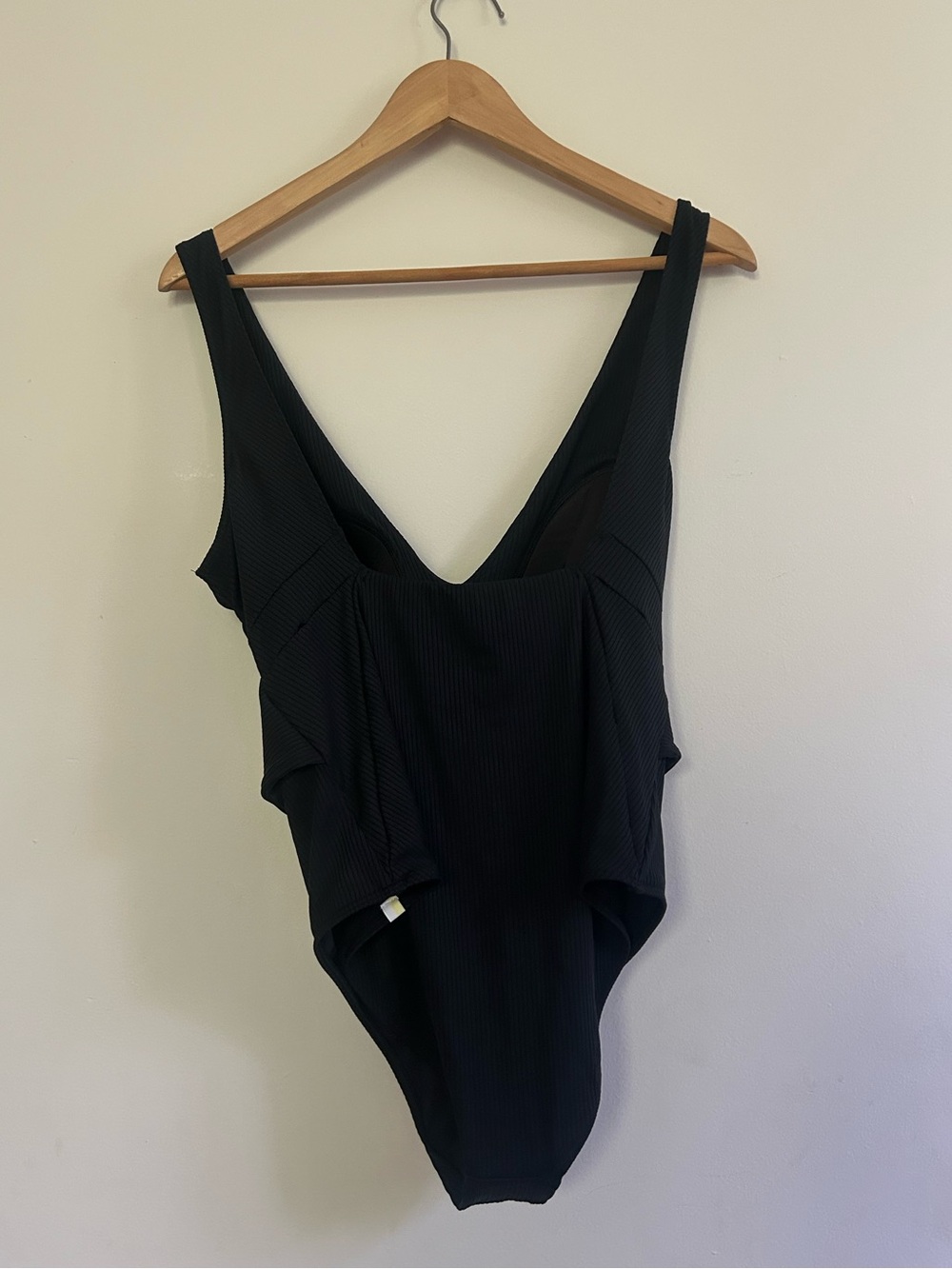 Summersalt Swim belted ribbed one piece EUC - Picture 6 of 6